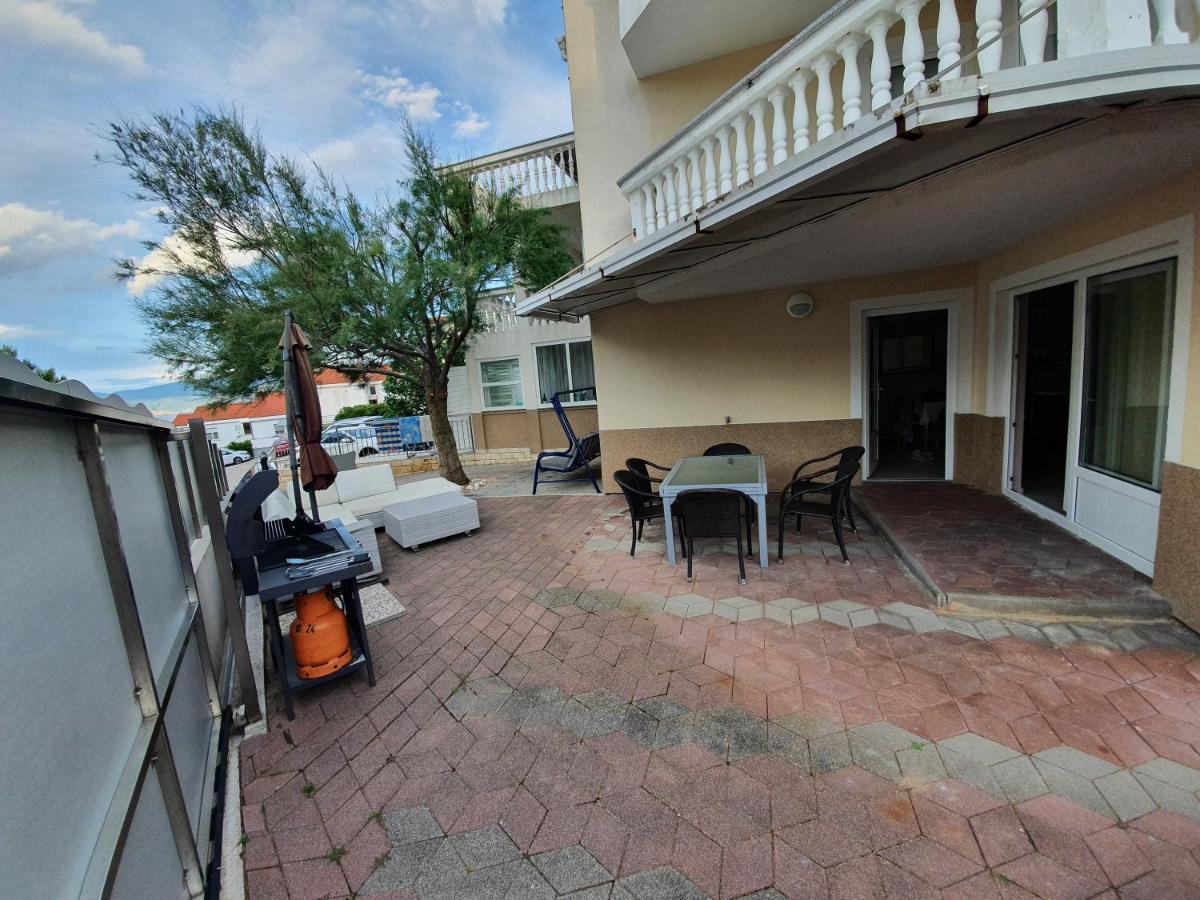 Appartamento Apartman Klaudijo Baška Esterno foto
