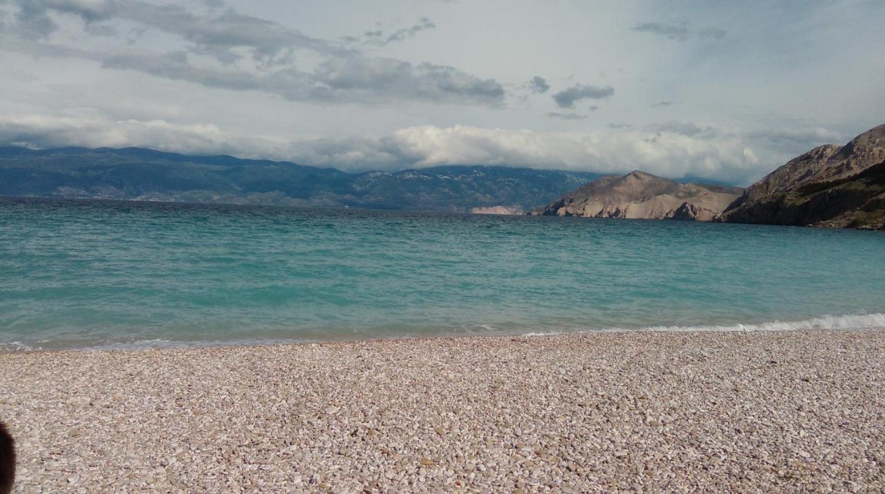 Appartamento Apartman Klaudijo Baška Esterno foto